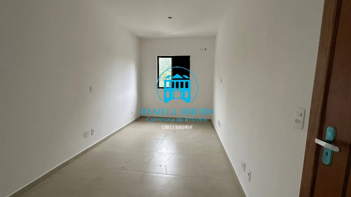 Casa com 3 quartos à venda, 140m2 em Vila Mathias, Santos - SP - imagem 8 Foto 8 de Casa com 3 quartos à venda, 140m2 em Vila Mathias, Santos - SP