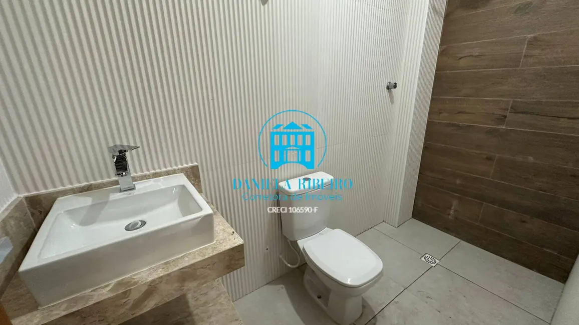 Casa com 3 quartos à venda, 140m2 em Vila Mathias, Santos - SP - imagem 6 Foto 6 de Casa com 3 quartos à venda, 140m2 em Vila Mathias, Santos - SP
