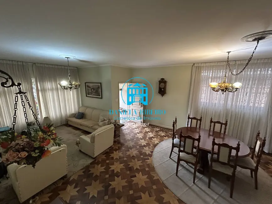 Casa com 3 quartos à venda, 247m2 em Boqueirão, Santos - SP - imagem 2 Foto 2 de Casa com 3 quartos à venda, 247m2 em Boqueirão, Santos - SP