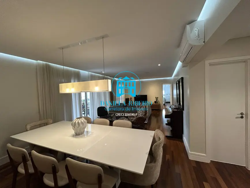Foto 8 de Apartamento com 3 quartos à venda, 155m2 em Embaré, Santos - SP
