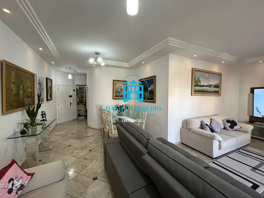 Apartamento com 2 quartos à venda, 125m2 em Gonzaga, Santos - SP - imagem 4 Foto 4 de Apartamento com 2 quartos à venda, 125m2 em Gonzaga, Santos - SP