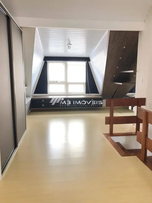 Foto 2 de Apartamento com 3 quartos à venda, 177m2 em Caxias Do Sul - RS