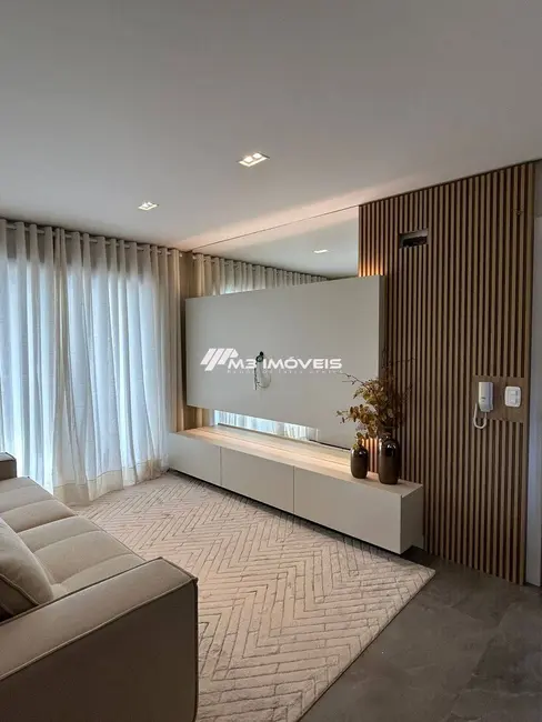 Apartamento com 3 quartos à venda, 284m2 em São José, Caxias Do Sul - RS - imagem 6 Foto 6 de Apartamento com 3 quartos à venda, 284m2 em São José, Caxias Do Sul - RS