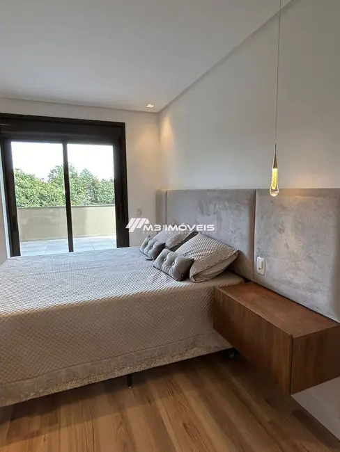 Apartamento com 3 quartos à venda, 284m2 em São José, Caxias Do Sul - RS - imagem 8 Foto 8 de Apartamento com 3 quartos à venda, 284m2 em São José, Caxias Do Sul - RS