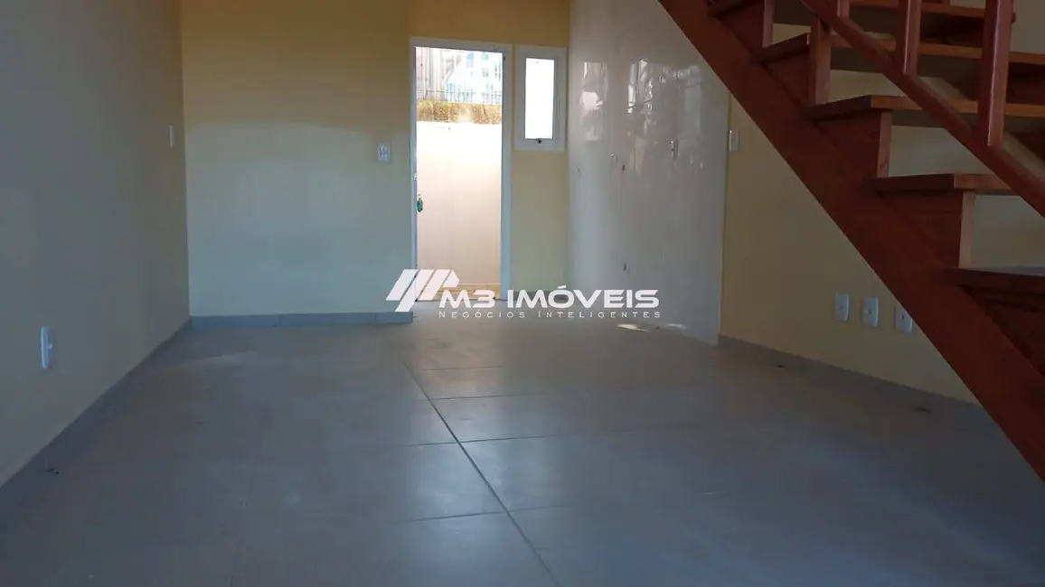 Foto 3 de Sobrado com 2 quartos à venda, 60m2 em Esplanada, Caxias Do Sul - RS