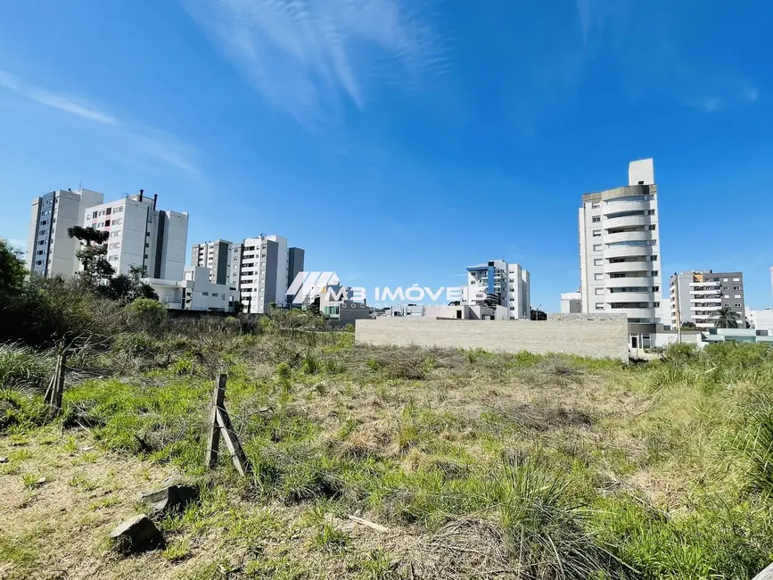 Foto 2 de Terreno / Lote à venda em Caxias Do Sul - RS