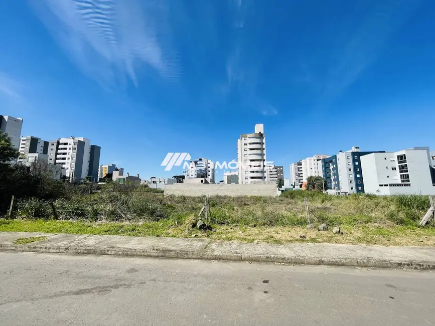 Foto 5 de Terreno / Lote à venda, 360m2 em Caxias Do Sul - RS