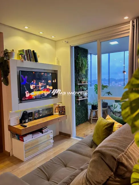 Foto 2 de Apartamento com 2 quartos à venda, 54m2 em Caxias Do Sul - RS