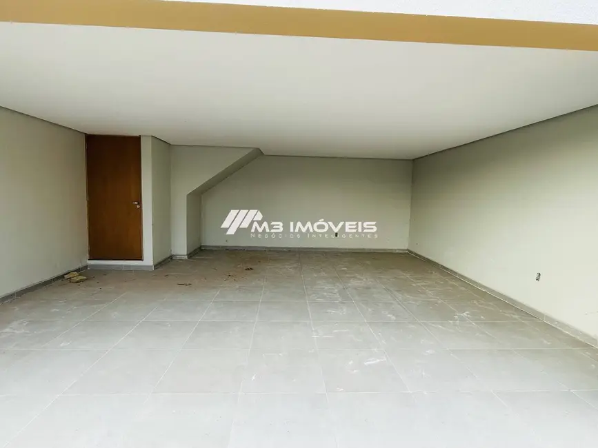 Foto 6 de Sobrado com 3 quartos à venda, 118m2 em Caxias Do Sul - RS