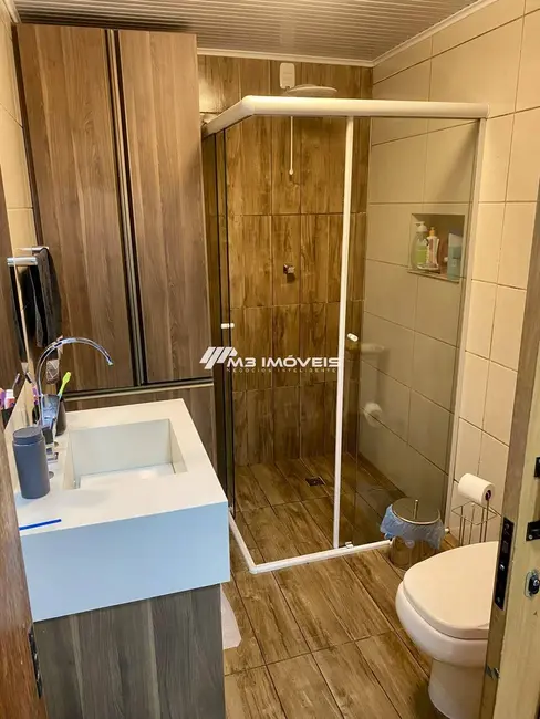 Casa com 3 quartos à venda, 140m2 em São Victor COHAB, Caxias Do Sul - RS - imagem 5 Foto 5 de Casa com 3 quartos à venda, 140m2 em São Victor COHAB, Caxias Do Sul - RS