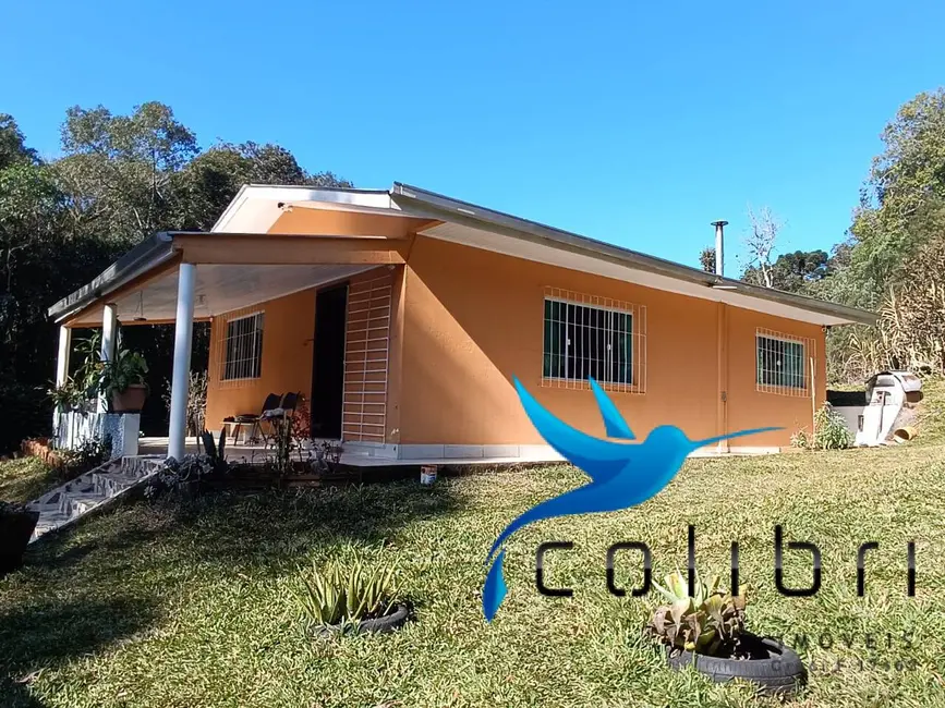 Foto 2 de Chácara com 2 quartos à venda, 6000m2 em Agudos Do Sul - PR