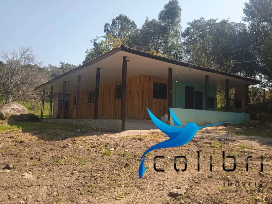 Foto 3 de Chácara com 3 quartos à venda, 3600m2 em Leão, Agudos Do Sul - PR