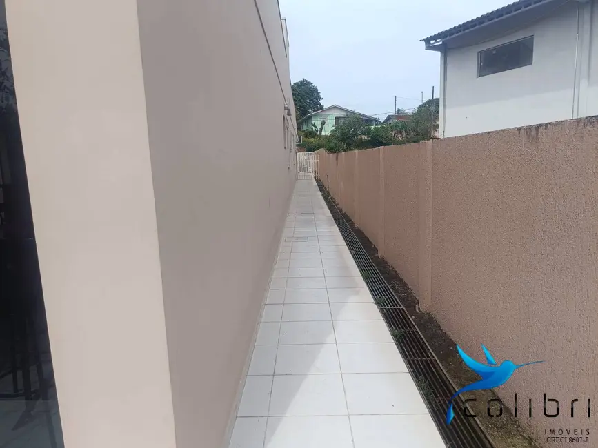 Casa com 3 quartos à venda, 550m2 em Centro, Agudos Do Sul - PR - imagem 5 Foto 5 de Casa com 3 quartos à venda, 550m2 em Centro, Agudos Do Sul - PR