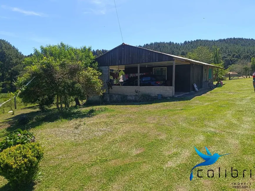 Foto 1 de Chácara com 3 quartos à venda, 8470m2 em Agudos Do Sul - PR