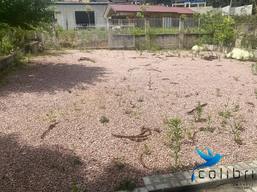 Casa com 3 quartos à venda, 627m2 em Leão, Agudos Do Sul - PR - imagem 7 Foto 7 de Casa com 3 quartos à venda, 627m2 em Leão, Agudos Do Sul - PR