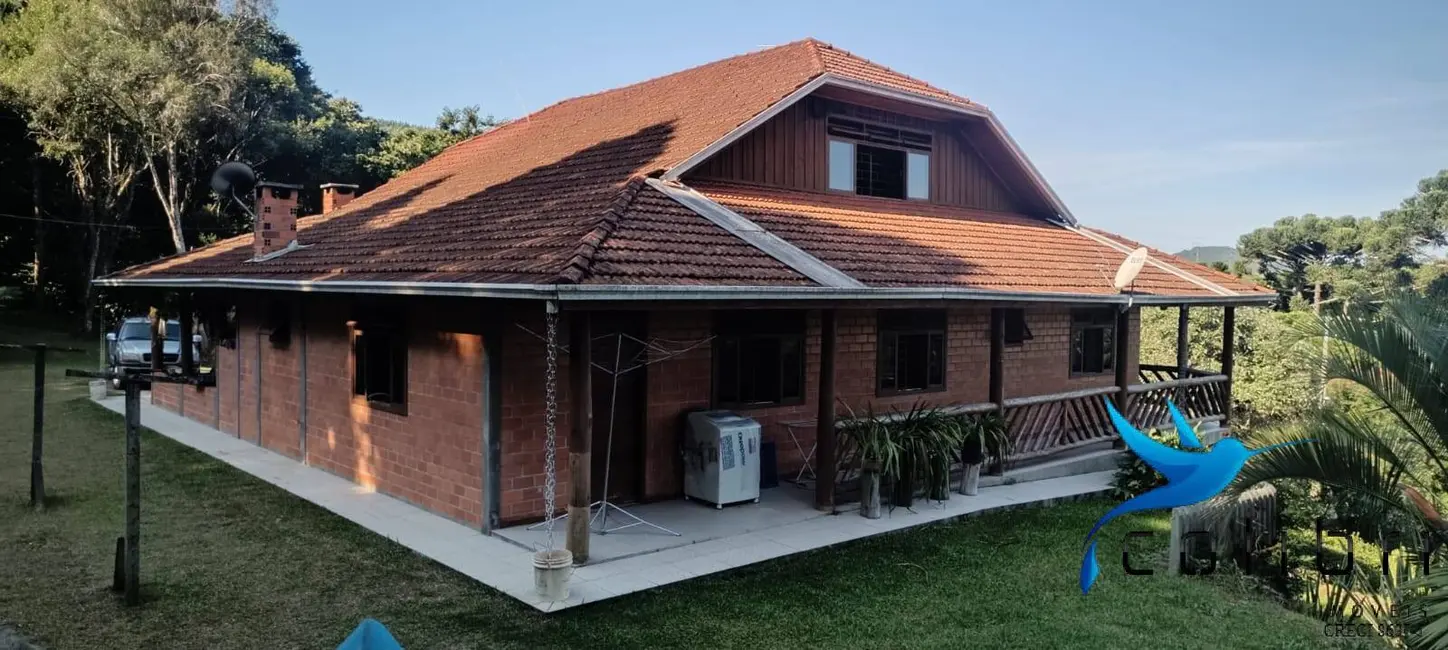 Foto 1 de Chácara com 13 quartos à venda, 130474m2 em Agudos Do Sul - PR