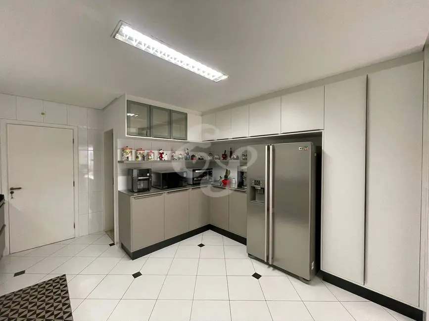 Casa com 4 quartos à venda, 450m2 em Alphaville, Santana De Parnaiba - SP - imagem 7 Foto 7 de Casa com 4 quartos à venda, 450m2 em Alphaville, Santana De Parnaiba - SP
