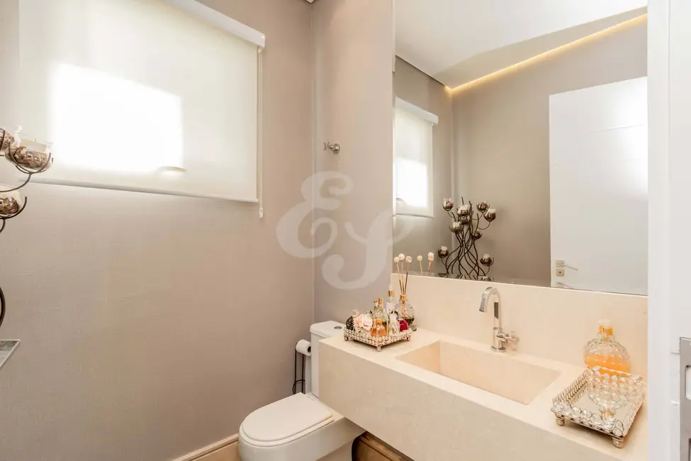 Casa com 5 quartos à venda e para alugar, 700m2 em Alphaville, Santana De Parnaiba - SP - imagem 9 Foto 9 de Casa com 5 quartos à venda e para alugar, 700m2 em Alphaville, Santana De Parnaiba - SP