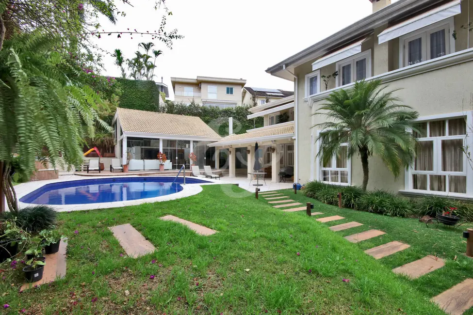 Casa com 5 quartos à venda, 597m2 em Alphaville, Santana De Parnaiba - SP - imagem 6 Foto 6 de Casa com 5 quartos à venda, 597m2 em Alphaville, Santana De Parnaiba - SP