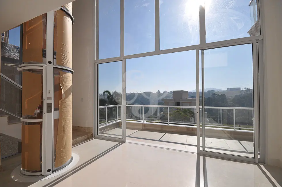 Casa com 4 quartos à venda, 430m2 em Alphaville, Santana De Parnaiba - SP - imagem 8 Foto 8 de Casa com 4 quartos à venda, 430m2 em Alphaville, Santana De Parnaiba - SP