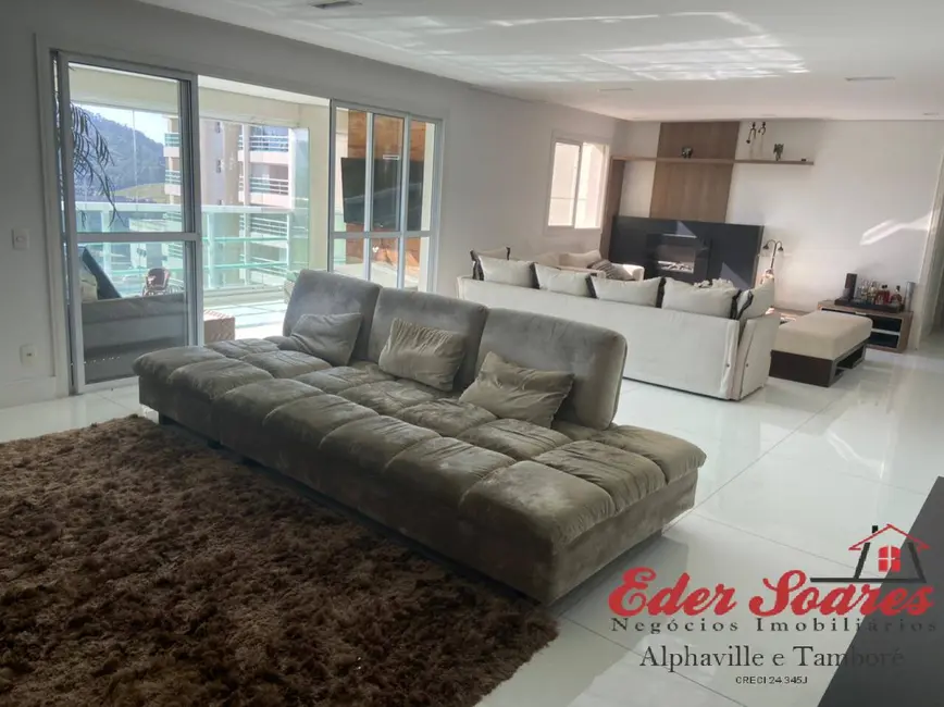 Foto 3 de Apartamento com 3 quartos à venda, 202m2 em Tamboré, Santana De Parnaiba - SP