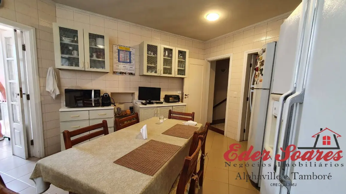 Casa com 3 quartos à venda, 380m2 em Alphaville, Santana De Parnaiba - SP - imagem 3 Foto 3 de Casa com 3 quartos à venda, 380m2 em Alphaville, Santana De Parnaiba - SP