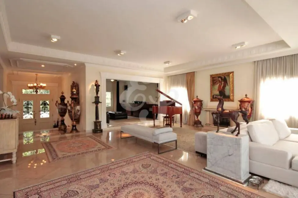 Casa com 6 quartos à venda e para alugar, 980m2 em Alphaville, Santana De Parnaiba - SP - imagem 9 Foto 9 de Casa com 6 quartos à venda e para alugar, 980m2 em Alphaville, Santana De Parnaiba - SP