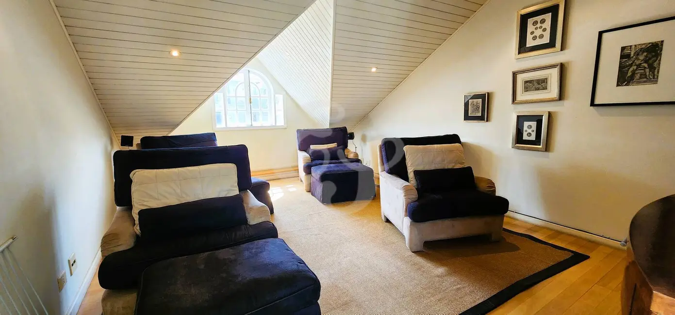 Casa com 4 quartos à venda, 462m2 em Alphaville, Santana De Parnaiba - SP - imagem 9 Foto 9 de Casa com 4 quartos à venda, 462m2 em Alphaville, Santana De Parnaiba - SP