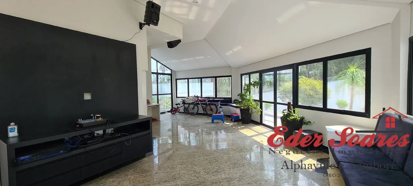 Casa com 4 quartos à venda e para alugar, 800m2 em Alphaville, Santana De Parnaiba - SP - imagem 9 Foto 9 de Casa com 4 quartos à venda e para alugar, 800m2 em Alphaville, Santana De Parnaiba - SP