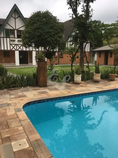 Casa com 4 quartos à venda, 380m2 em Alphaville, Santana De Parnaiba - SP - imagem 3 Foto 3 de Casa com 4 quartos à venda, 380m2 em Alphaville, Santana De Parnaiba - SP