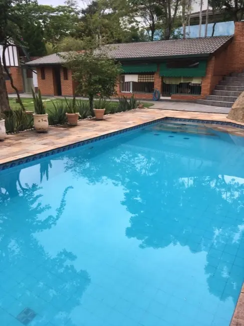 Casa com 4 quartos à venda, 380m2 em Alphaville, Santana De Parnaiba - SP - imagem 2 Foto 2 de Casa com 4 quartos à venda, 380m2 em Alphaville, Santana De Parnaiba - SP