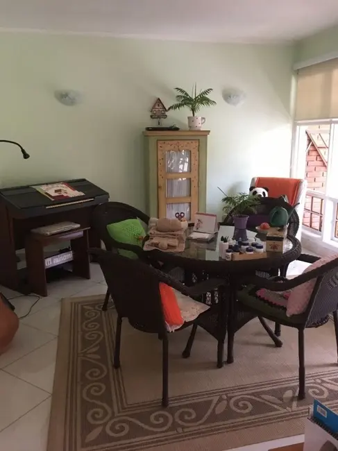 Casa com 4 quartos à venda, 380m2 em Alphaville, Santana De Parnaiba - SP - imagem 8 Foto 8 de Casa com 4 quartos à venda, 380m2 em Alphaville, Santana De Parnaiba - SP