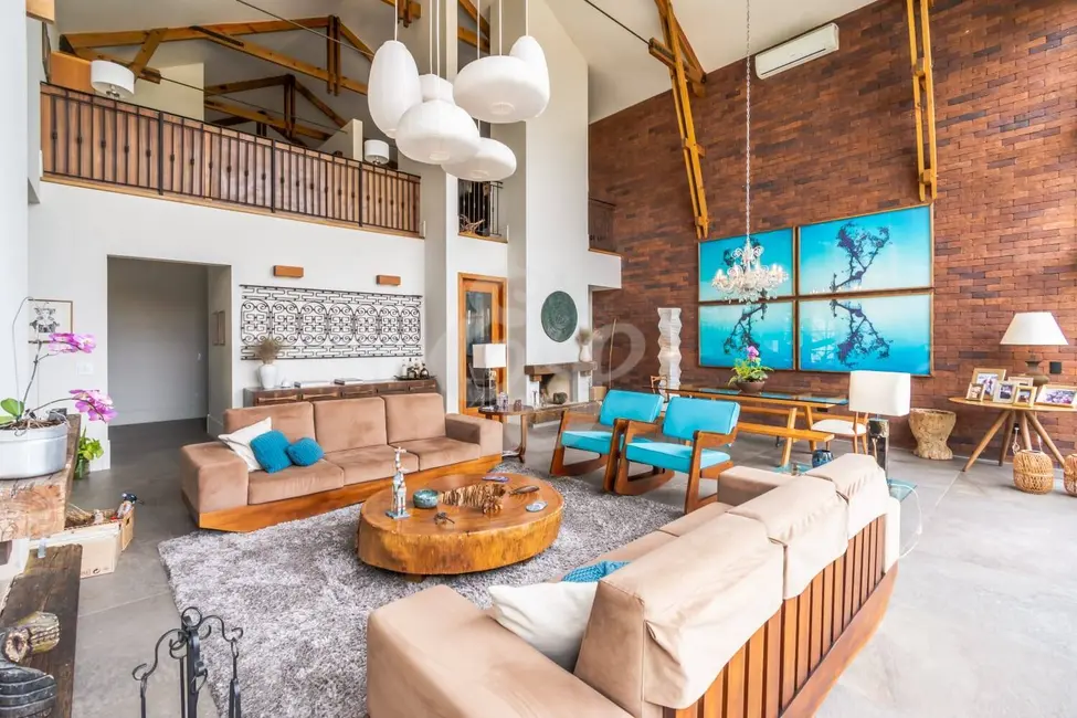 Foto 1 de Casa com 4 quartos à venda e para alugar, 500m2 em Alphaville, Santana De Parnaiba - SP