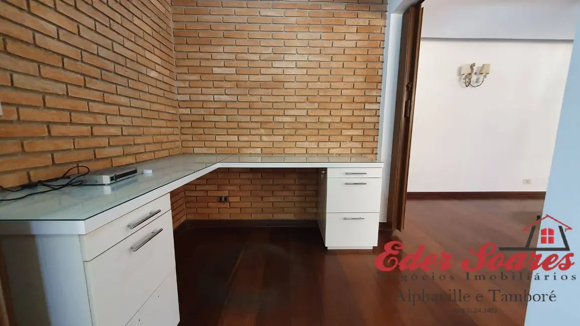 Foto 3 de Casa com 3 quartos à venda, 300m2 em Alphaville, Santana De Parnaiba - SP