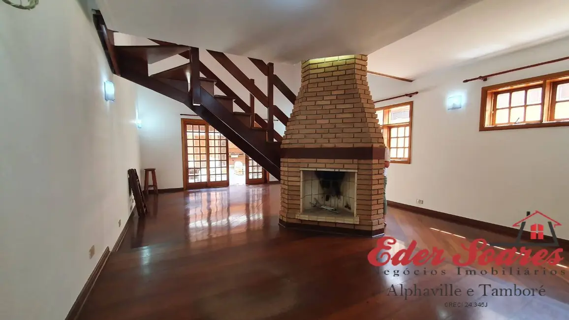 Foto 2 de Casa com 3 quartos à venda, 300m2 em Alphaville, Santana De Parnaiba - SP