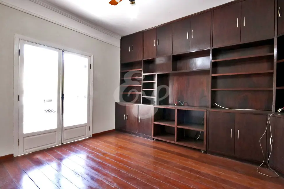 Casa com 4 quartos à venda e para alugar, 395m2 em Alphaville, Santana De Parnaiba - SP - imagem 8 Foto 8 de Casa com 4 quartos à venda e para alugar, 395m2 em Alphaville, Santana De Parnaiba - SP