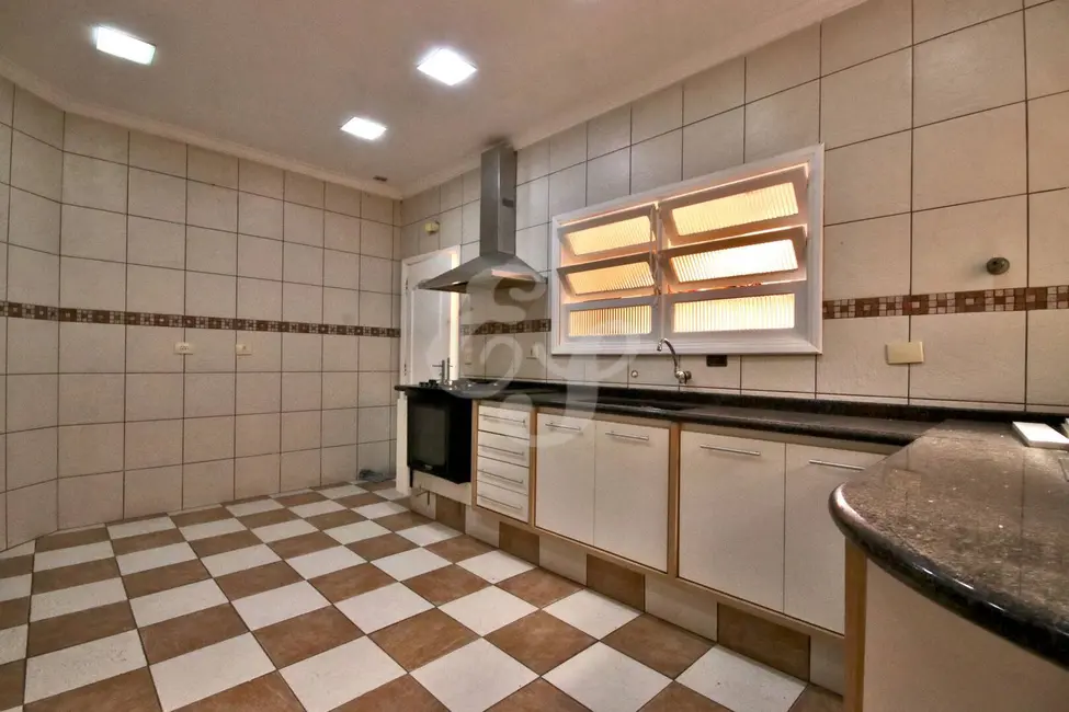 Casa com 4 quartos à venda e para alugar, 395m2 em Alphaville, Santana De Parnaiba - SP - imagem 6 Foto 6 de Casa com 4 quartos à venda e para alugar, 395m2 em Alphaville, Santana De Parnaiba - SP