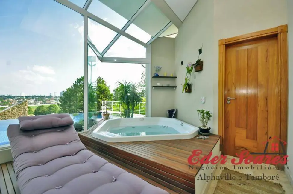 Casa com 3 quartos à venda, 1430m2 em Alphaville, Santana De Parnaiba - SP - imagem 1 Foto 1 de Casa com 3 quartos à venda, 1430m2 em Alphaville, Santana De Parnaiba - SP