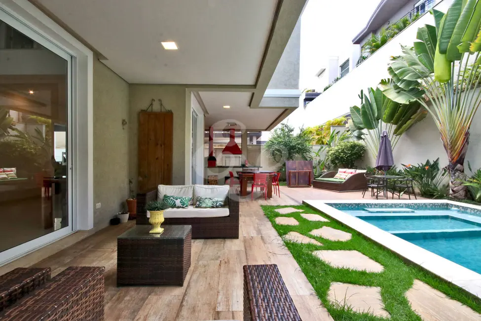 Foto 1 de Casa com 4 quartos à venda e para alugar, 393m2 em Alphaville, Santana De Parnaiba - SP