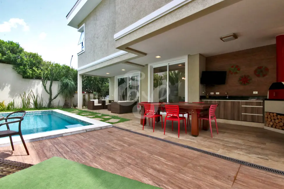 Casa com 4 quartos à venda e para alugar, 393m2 em Alphaville, Santana De Parnaiba - SP - imagem 7 Foto 7 de Casa com 4 quartos à venda e para alugar, 393m2 em Alphaville, Santana De Parnaiba - SP