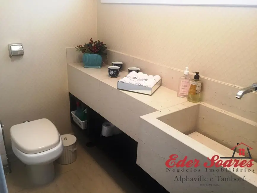 Foto 9 de Casa com 4 quartos à venda, 460m2 em Tamboré, Barueri - SP