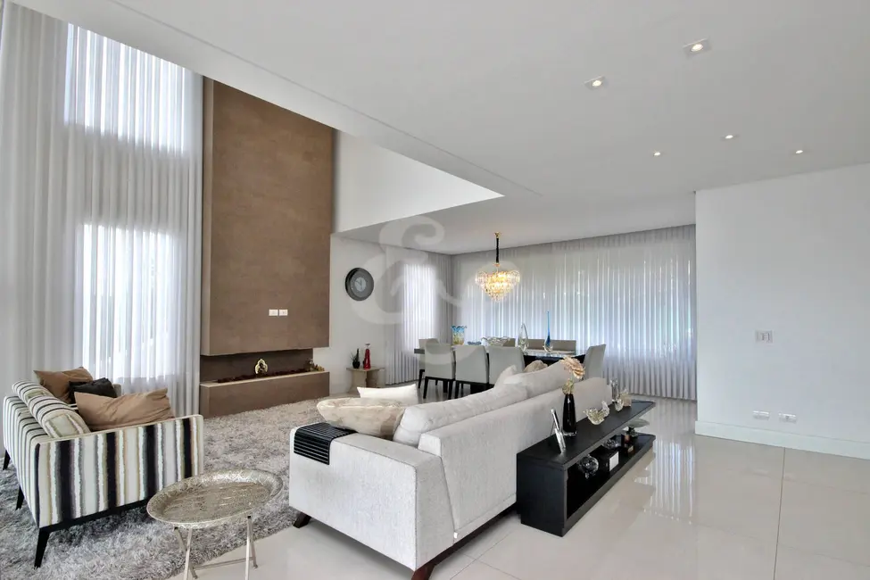 Casa com 4 quartos à venda, 464m2 em Alphaville, Santana De Parnaiba - SP - imagem 8 Foto 8 de Casa com 4 quartos à venda, 464m2 em Alphaville, Santana De Parnaiba - SP