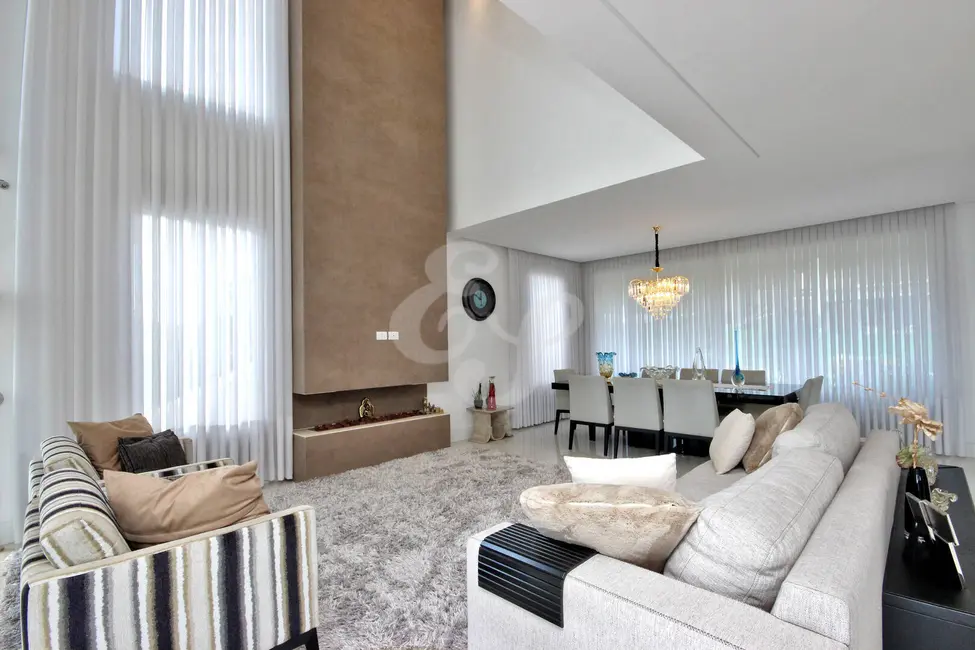 Casa com 4 quartos à venda, 464m2 em Alphaville, Santana De Parnaiba - SP - imagem 6 Foto 6 de Casa com 4 quartos à venda, 464m2 em Alphaville, Santana De Parnaiba - SP