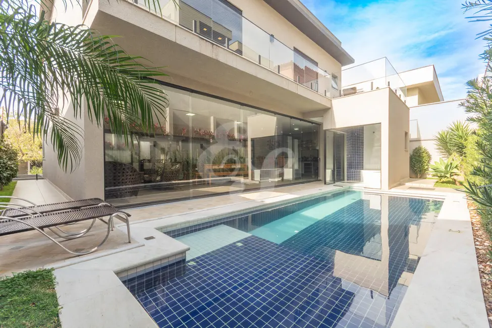 Foto 1 de Casa com 5 quartos à venda, 530m2 em Alphaville, Santana De Parnaiba - SP