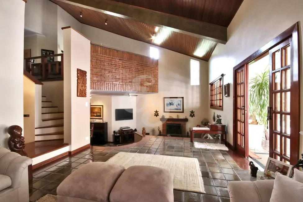 Foto 9 de Casa com 4 quartos à venda, 400m2 em Barueri - SP