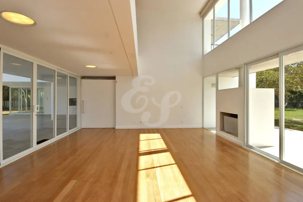 Casa com 4 quartos à venda, 900m2 em Alphaville, Santana De Parnaiba - SP - imagem 4 Foto 4 de Casa com 4 quartos à venda, 900m2 em Alphaville, Santana De Parnaiba - SP