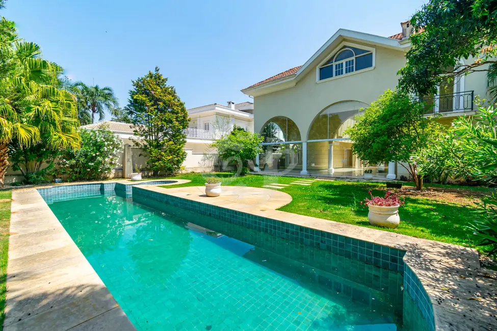 Foto 3 de Casa com 5 quartos para alugar, 832m2 em Tamboré, Santana De Parnaiba - SP