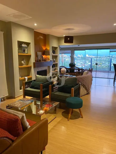 Foto 6 de Casa com 3 quartos à venda, 190m2 em Alphaville, Santana De Parnaiba - SP