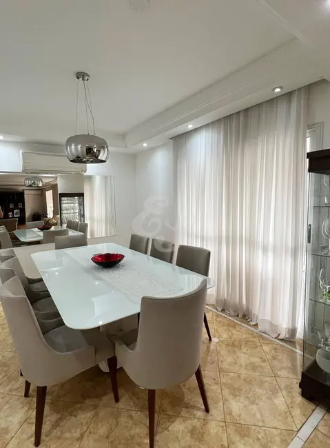 Casa com 5 quartos à venda, 330m2 em Tamboré, Santana De Parnaiba - SP - imagem 3 Foto 3 de Casa com 5 quartos à venda, 330m2 em Tamboré, Santana De Parnaiba - SP