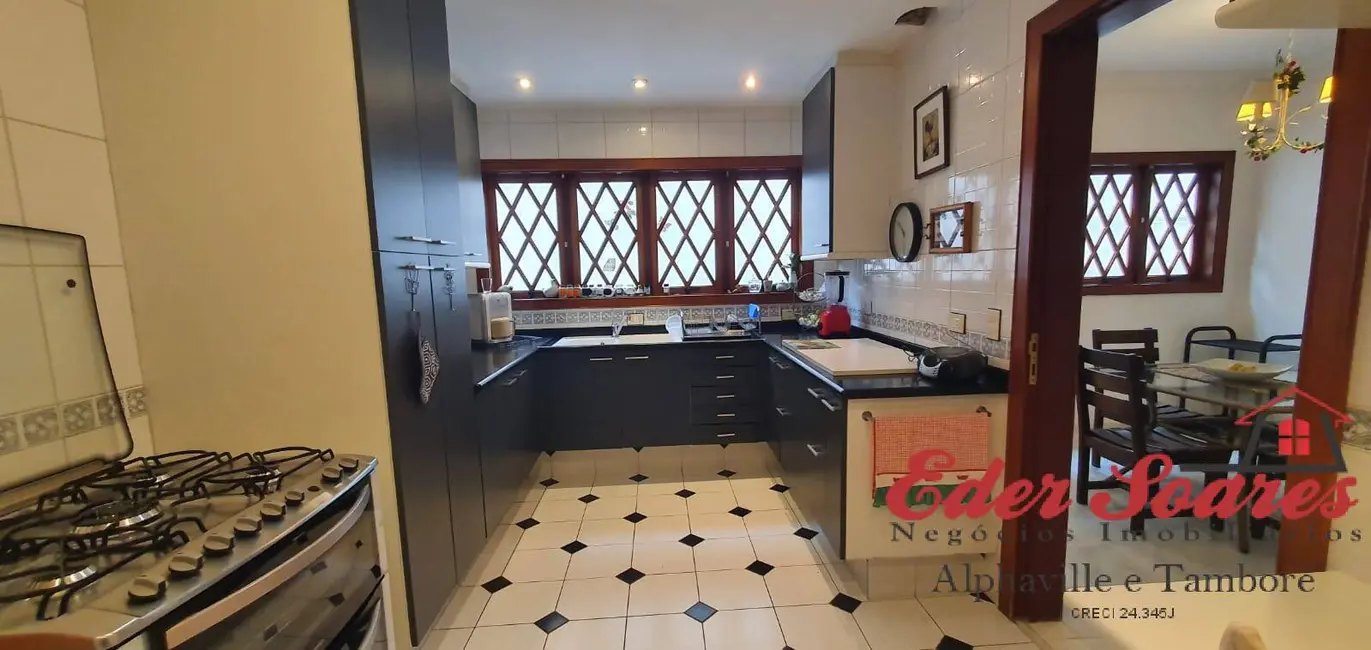 Casa com 3 quartos à venda, 371m2 em Alphaville, Santana De Parnaiba - SP - imagem 8 Foto 8 de Casa com 3 quartos à venda, 371m2 em Alphaville, Santana De Parnaiba - SP